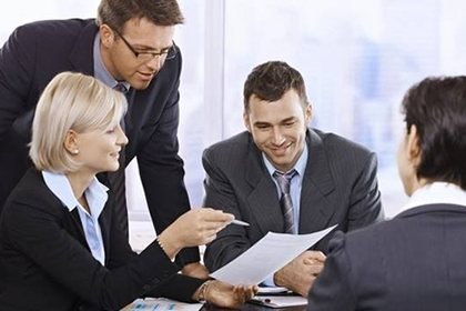 海陵讨账公司:信用卡逾期停用后，能否申请车贷？